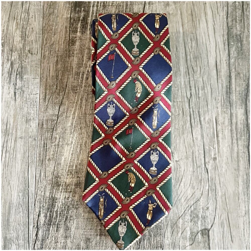 Tommy Hilfiger Vintage 100% Silk Necktie Men Golf Country Club Crest Preppy